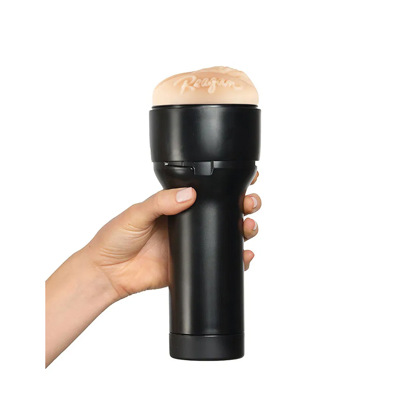 Kiiroo Feel - Reagan Foxx - Desireshop.nl