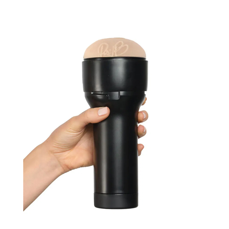 Kiiroo Feel - Rae Lil Black - Desireshop.nl